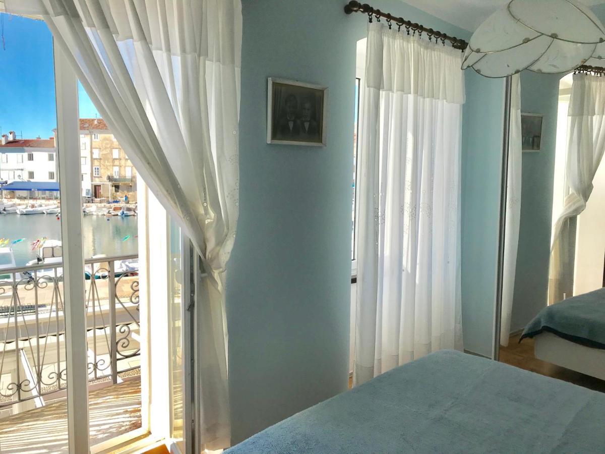 Apartment Duncovich เซรส ภายนอก รูปภาพ